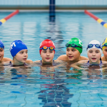 Corso di nuoto per bambini e ragazzi